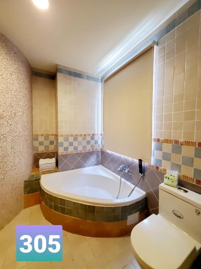 E-Ping Castle Hotel Nanwan Exterior foto